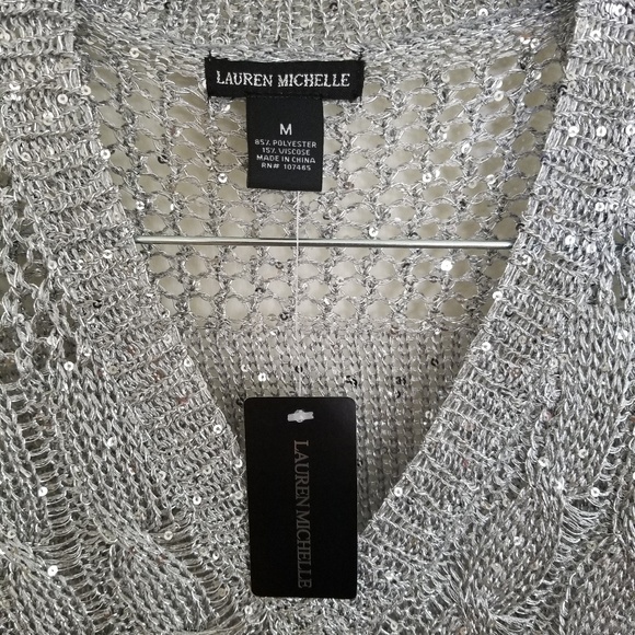 Top - Picture 4 of 5